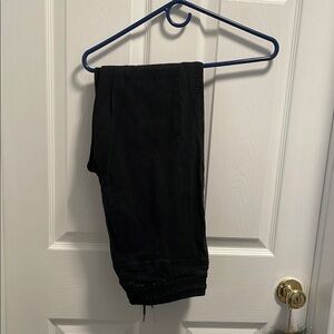 Men’s jogger pants